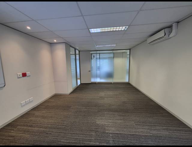 375M² OFFICE TO LET IN BEDFORDVIEW